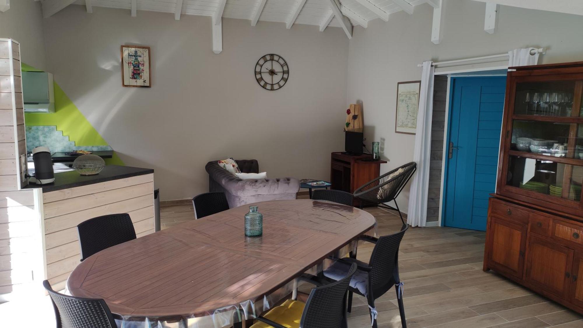 Les Coulirooms - Gite Sainte-Anne  Exterior foto